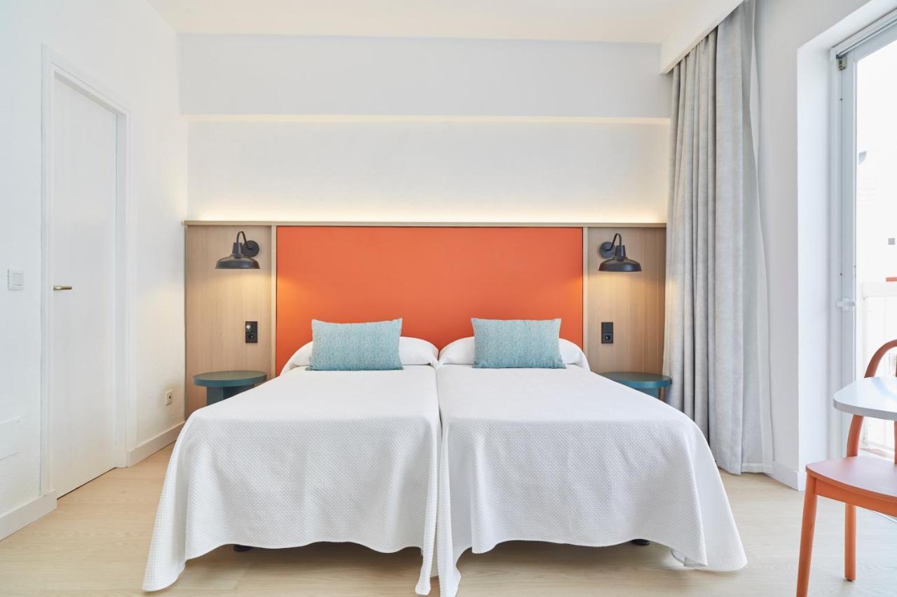 Excelsior Estudios & Apartamentos San Antonio  Bagian luar foto